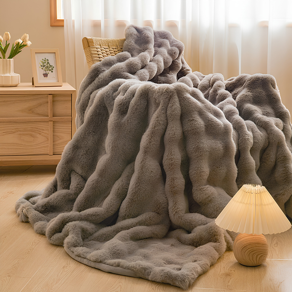 Soft on Both Sides – Double Fleece Throw in 4 Sizes