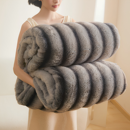 Soft on Both Sides – Double Fleece Throw in 4 Sizes